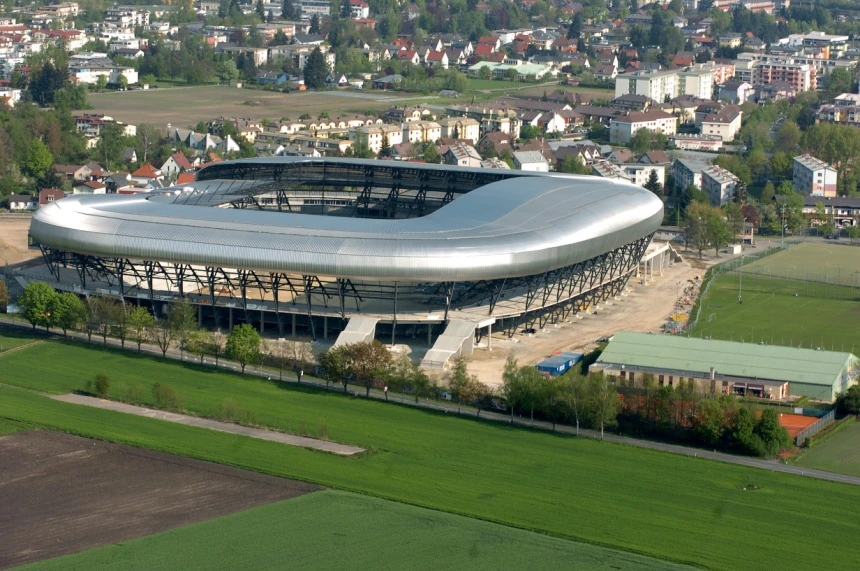 Stadion von oben